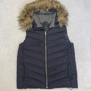 GAP Fur Trimmed Navy Puffer‎ Zip Up Winter Vest Women’s Small Tall